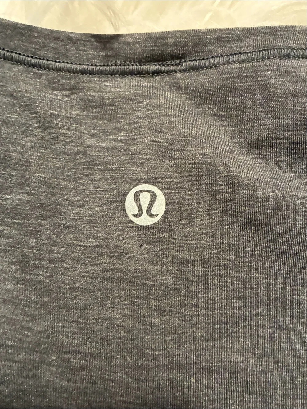 Lululemon Watch Me Flip Tank Heathered Black Gray Sz 8 Style #W1ASFS Layering